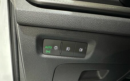 Skoda Octavia IV, 2021 год, 2 200 000 рублей, 25 фотография