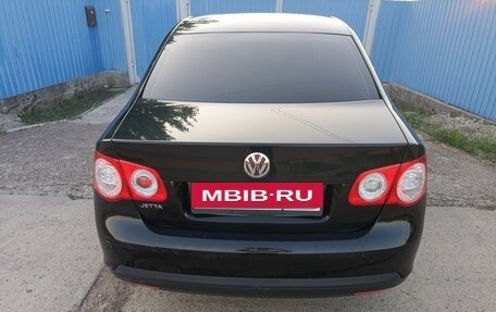 Volkswagen Jetta VI, 2010 год, 633 000 рублей, 2 фотография