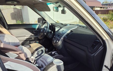 KIA Soul I рестайлинг, 2010 год, 850 000 рублей, 6 фотография