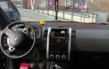 Nissan X-Trail, 2008 год, 850 000 рублей, 11 фотография
