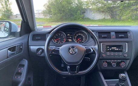 Volkswagen Jetta VI, 2016 год, 1 100 000 рублей, 5 фотография