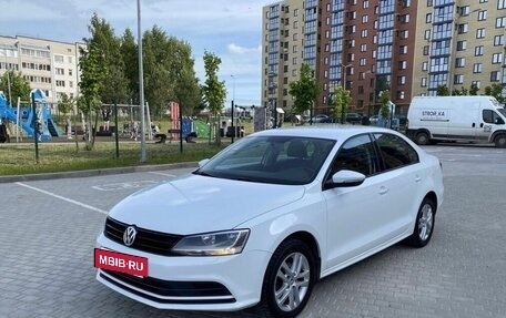 Volkswagen Jetta VI, 2016 год, 1 100 000 рублей, 3 фотография
