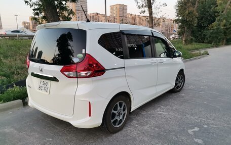Honda Freed II, 2017 год, 1 490 000 рублей, 3 фотография