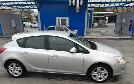 Opel Astra J, 2011 год, 625 000 рублей, 4 фотография