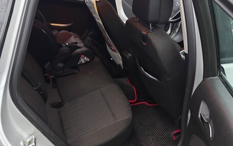 Opel Astra J, 2011 год, 625 000 рублей, 11 фотография