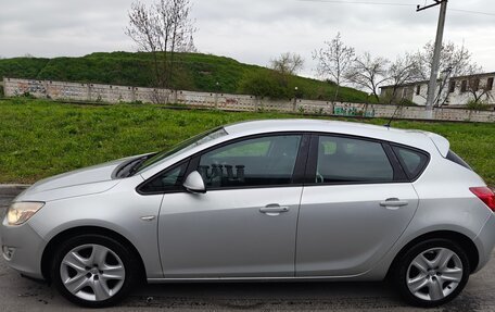 Opel Astra J, 2011 год, 625 000 рублей, 8 фотография