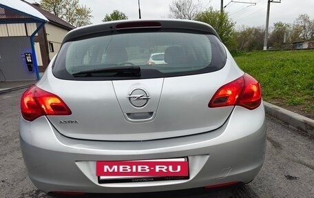 Opel Astra J, 2011 год, 625 000 рублей, 6 фотография