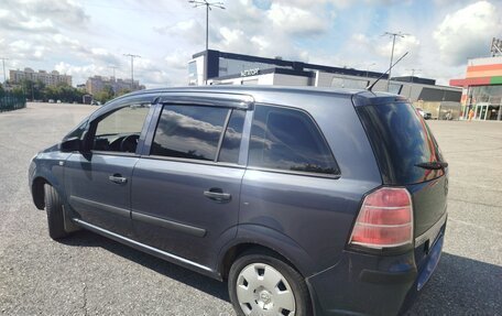 Opel Zafira B, 2006 год, 399 000 рублей, 3 фотография