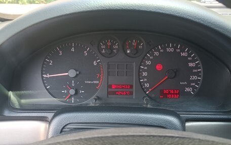 Audi A4, 1998 год, 320 000 рублей, 5 фотография