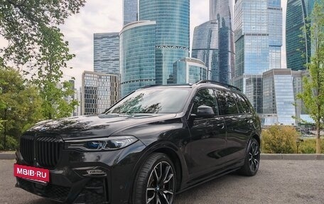 BMW X7, 2021 год, 9 200 000 рублей, 2 фотография