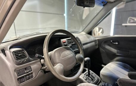 Suzuki Grand Vitara, 2002 год, 440 000 рублей, 11 фотография