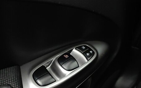 Nissan Juke II, 2013 год, 975 000 рублей, 24 фотография