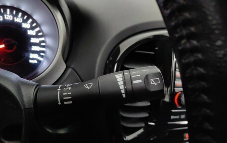 Nissan Juke II, 2013 год, 975 000 рублей, 22 фотография