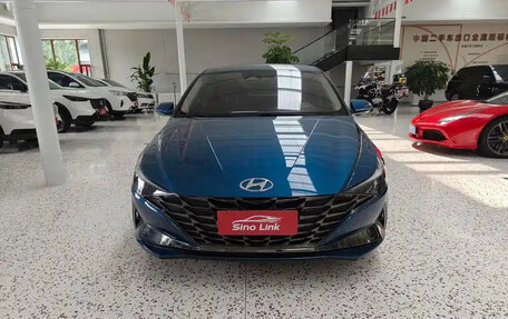 Hyundai Elantra, 2022 год, 1 225 000 рублей, 2 фотография