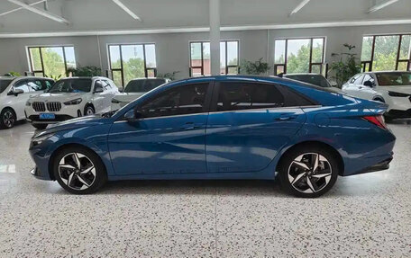 Hyundai Elantra, 2022 год, 1 225 000 рублей, 4 фотография