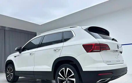 Volkswagen Tharu, 2022 год, 1 665 000 рублей, 4 фотография
