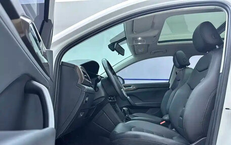 Volkswagen Tharu, 2022 год, 1 665 000 рублей, 7 фотография