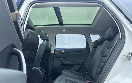Volkswagen Tharu, 2022 год, 1 665 000 рублей, 10 фотография