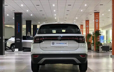 Volkswagen T-Cross I, 2023 год, 1 280 000 рублей, 4 фотография
