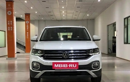Volkswagen T-Cross I, 2023 год, 1 280 000 рублей, 2 фотография