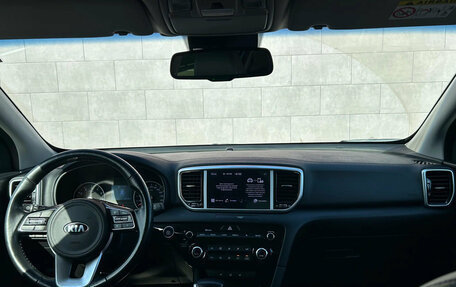 KIA Sportage IV рестайлинг, 2021 год, 2 760 000 рублей, 14 фотография