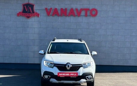 Renault Sandero II рестайлинг, 2021 год, 1 249 000 рублей, 2 фотография