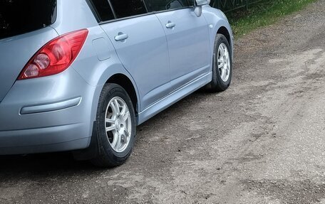 Nissan Tiida, 2011 год, 800 000 рублей, 4 фотография