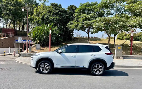 Nissan X-Trail, 2023 год, 2 865 000 рублей, 4 фотография