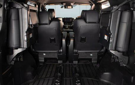 Toyota Alphard III, 2017 год, 4 200 000 рублей, 26 фотография