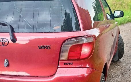 Toyota Yaris I рестайлинг, 2002 год, 333 000 рублей, 4 фотография