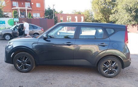 KIA Soul II рестайлинг, 2019 год, 1 965 500 рублей, 4 фотография
