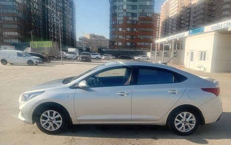 Hyundai Solaris II рестайлинг, 2017 год, 1 150 000 рублей, 2 фотография