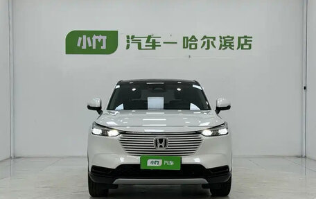 Honda Vezel, 2023 год, 1 690 000 рублей, 2 фотография