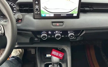 Honda Vezel, 2023 год, 1 690 000 рублей, 13 фотография