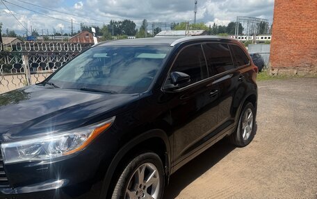 Toyota Highlander III, 2014 год, 3 850 000 рублей, 3 фотография