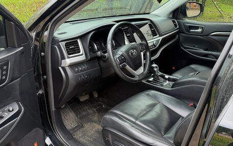 Toyota Highlander III, 2014 год, 3 850 000 рублей, 14 фотография