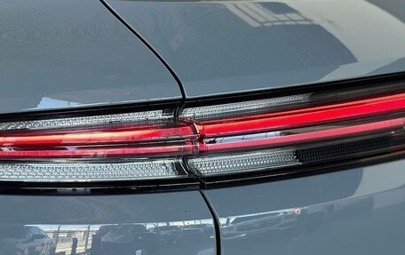Porsche Cayenne III, 2023 год, 12 910 000 рублей, 14 фотография