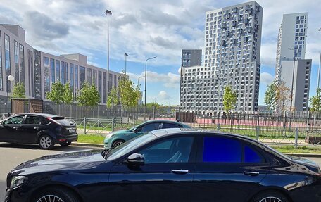 Mercedes-Benz E-Класс, 2019 год, 3 200 000 рублей, 3 фотография
