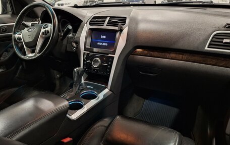 Ford Explorer VI, 2012 год, 1 150 000 рублей, 14 фотография