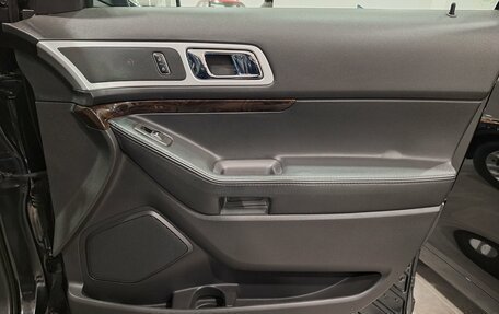 Ford Explorer VI, 2012 год, 1 150 000 рублей, 17 фотография