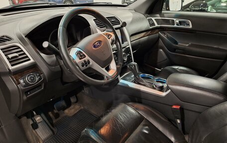 Ford Explorer VI, 2012 год, 1 150 000 рублей, 13 фотография