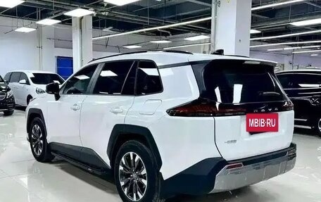 Toyota RAV4, 2026 год, 4 000 000 рублей, 6 фотография