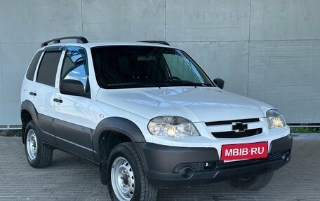 Chevrolet Niva I рестайлинг, 2019 год, 849 000 рублей, 1 фотография