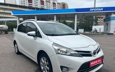 Toyota Verso I, 2014 год, 1 200 000 рублей, 1 фотография