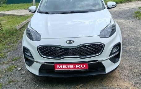 KIA Sportage IV рестайлинг, 2020 год, 2 050 000 рублей, 1 фотография