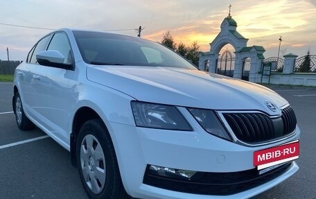 Skoda Octavia, 2018 год, 1 700 000 рублей, 6 фотография