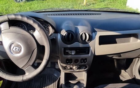 Renault Logan I, 2011 год, 550 000 рублей, 5 фотография