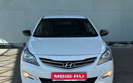 Hyundai Solaris II рестайлинг, 2014 год, 1 070 000 рублей, 2 фотография