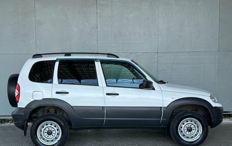 Chevrolet Niva I рестайлинг, 2019 год, 849 000 рублей, 8 фотография