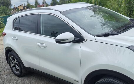 KIA Sportage IV рестайлинг, 2020 год, 2 050 000 рублей, 3 фотография